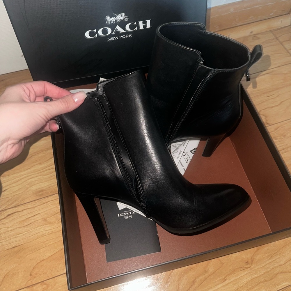 coach black booties - Picture 2 of 3